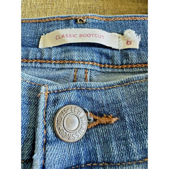 Levi Strauss And Co Classic Bootcut Five Pockets Size 6 - Picture 4 of 7